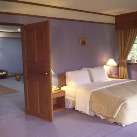 Mae Rim Lagoon Bed & Bakery Екстер'єр фото