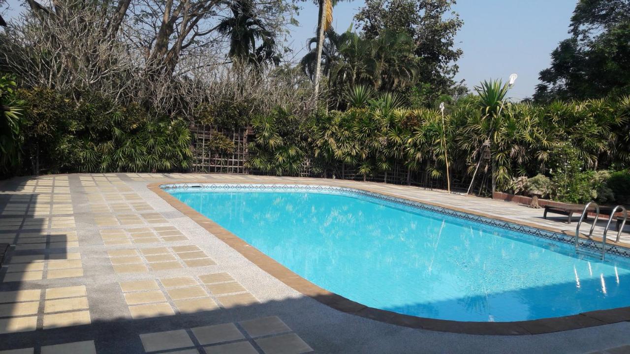 Mae Rim Lagoon Bed & Bakery Екстер'єр фото