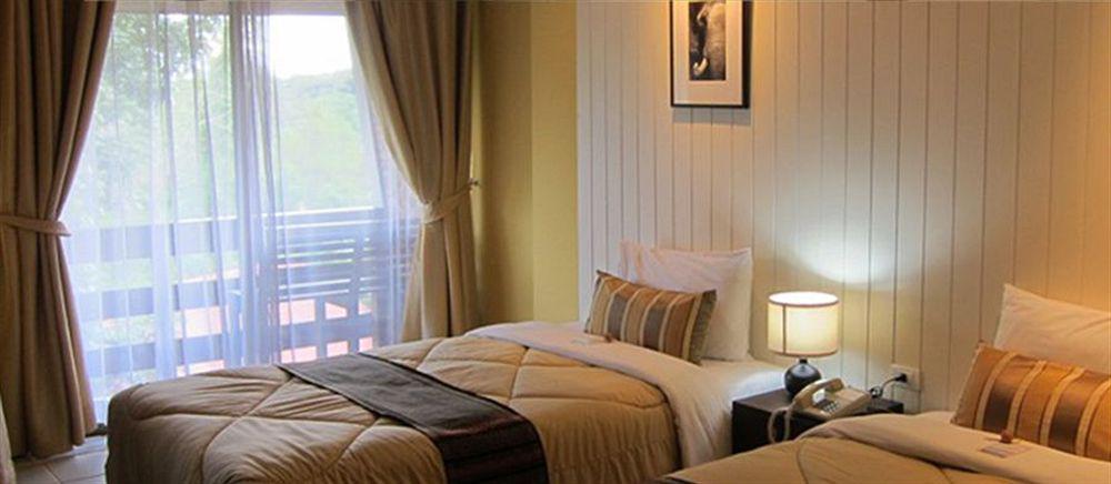 Mae Rim Lagoon Bed & Bakery Екстер'єр фото